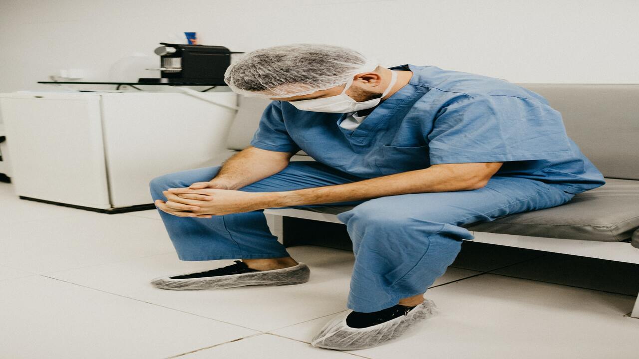 Read more about the article 5 Social Media Marketing Blunders Doctors Commit￼